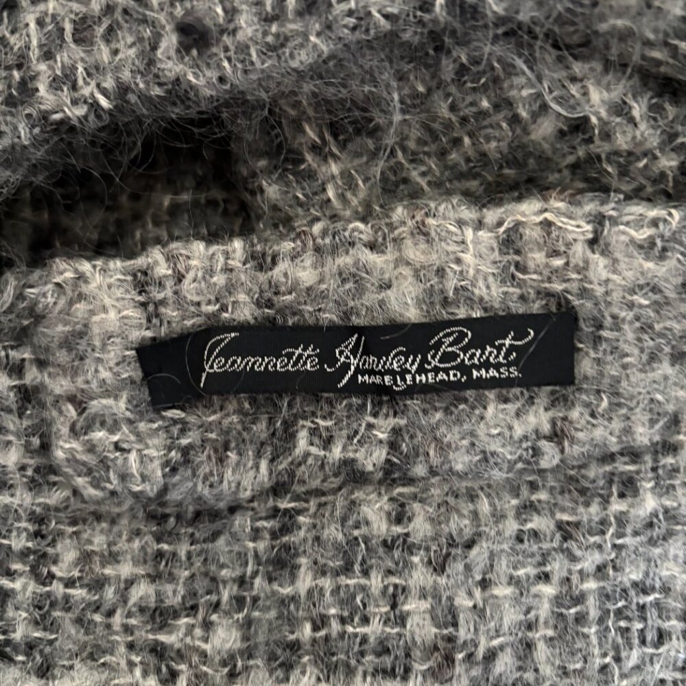Jeannette Harvey Bart Marblehead, MA vintage handwover shawl/jack in grey mohair